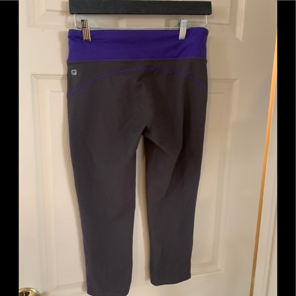 Fabletics Small Purple and Grey Leggings - Picture 2 of 3